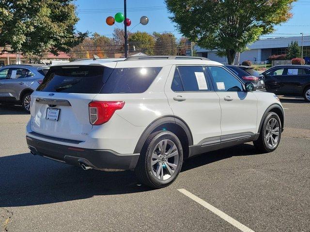 2021 ford explorer xlt