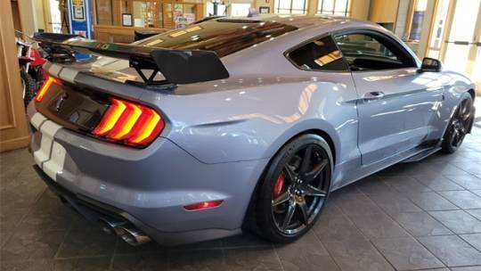 2022 Ford Mustang