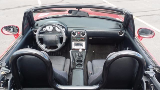 1993 mazda miata - red