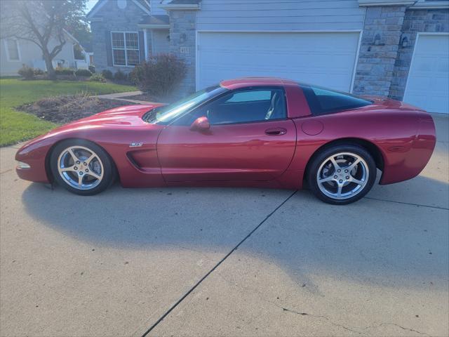 2004 chevrolet corvette base