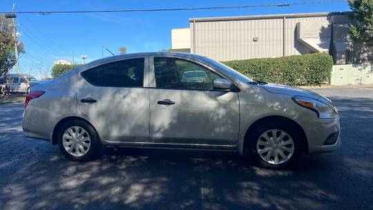 2016 Nissan Versa