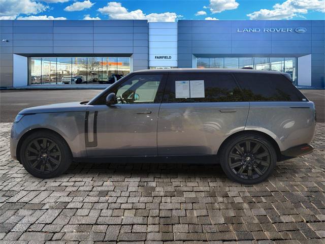 2023 land rover range rover se