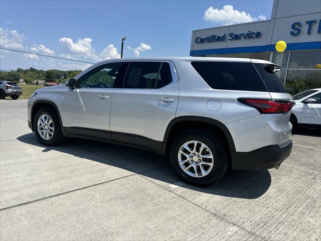 2022 chevrolet traverse ls