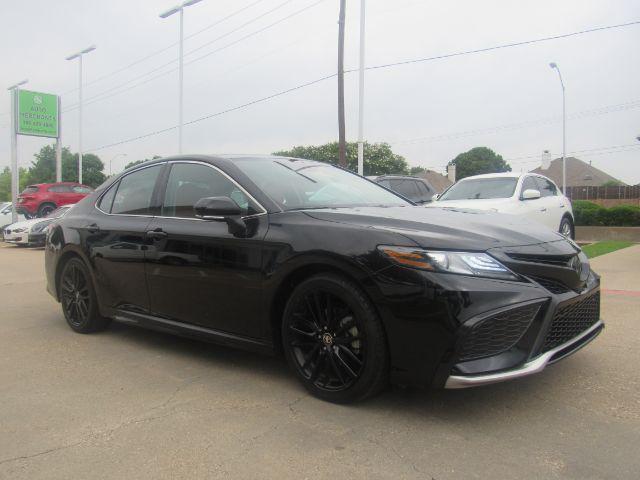 2023 toyota camry xse
