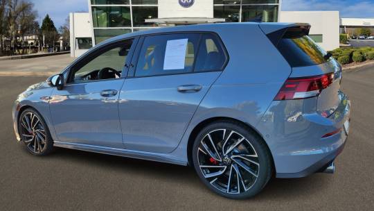 2024 Volkswagen Golf GTI autobahn