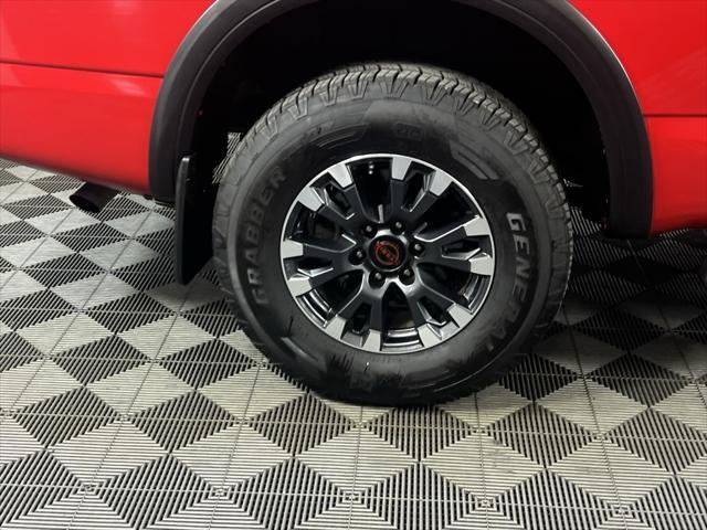 2024 nissan titan pro-4x
