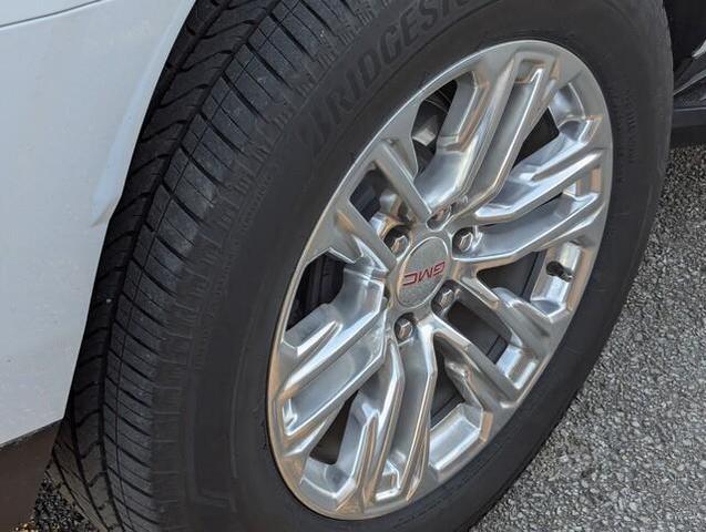 2022 gmc yukon slt