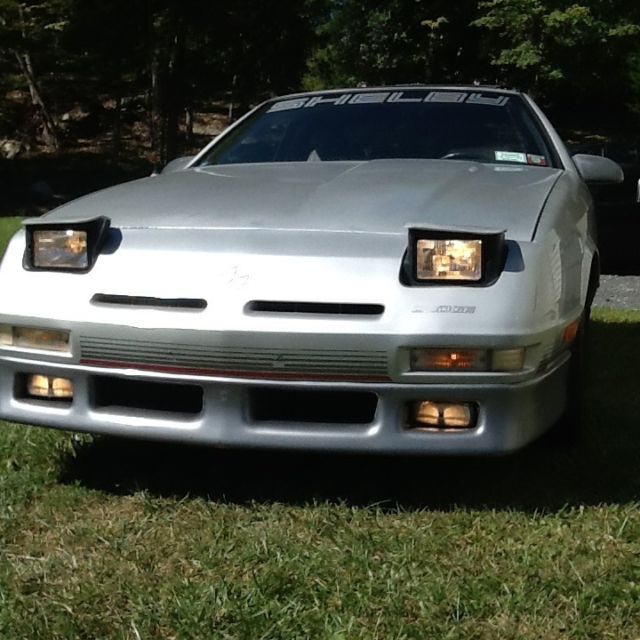 1989 dodge daytona shelby