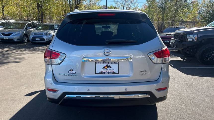 2015 nissan pathfinder sv