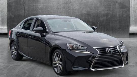 2020 Lexus IS