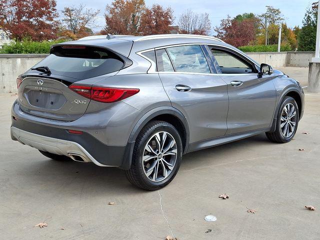 2018 infiniti qx30 essential