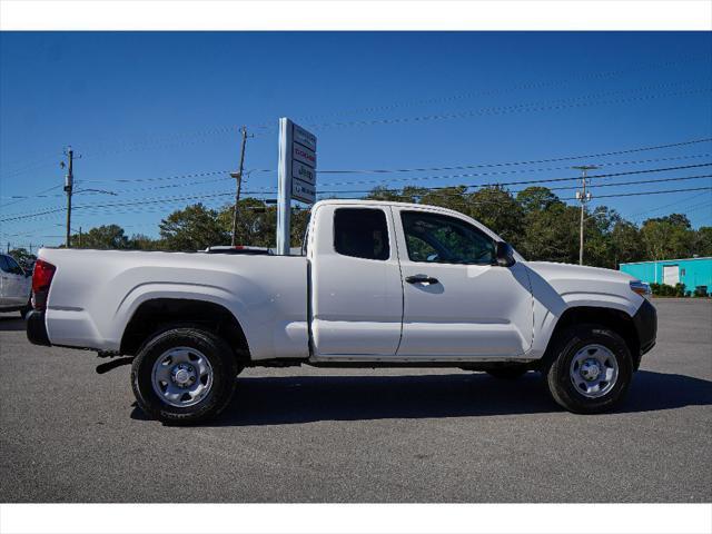2023 toyota tacoma sr