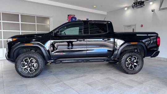 2023 GMC Canyon