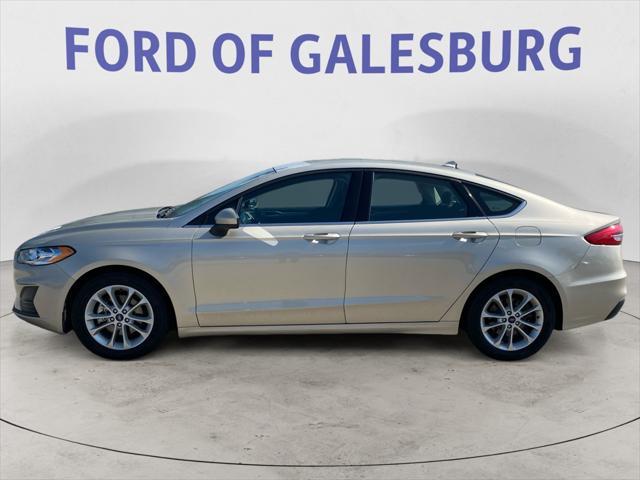 2019 ford fusion se
