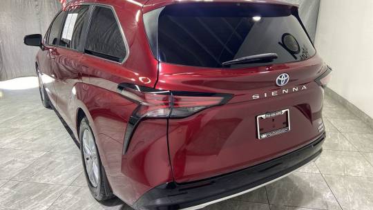 2022 Toyota Sienna