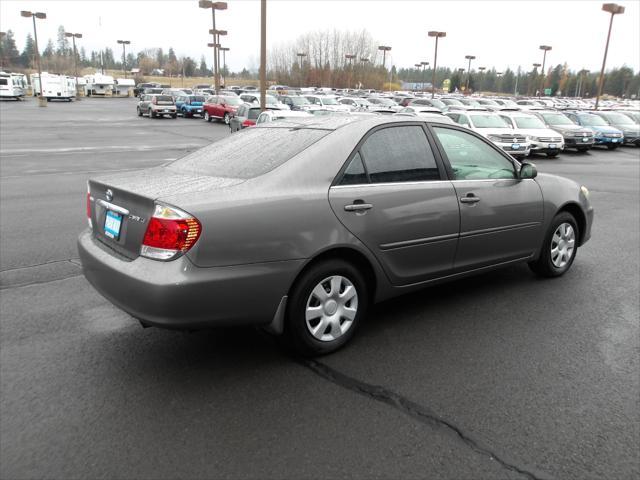 2005 toyota camry le