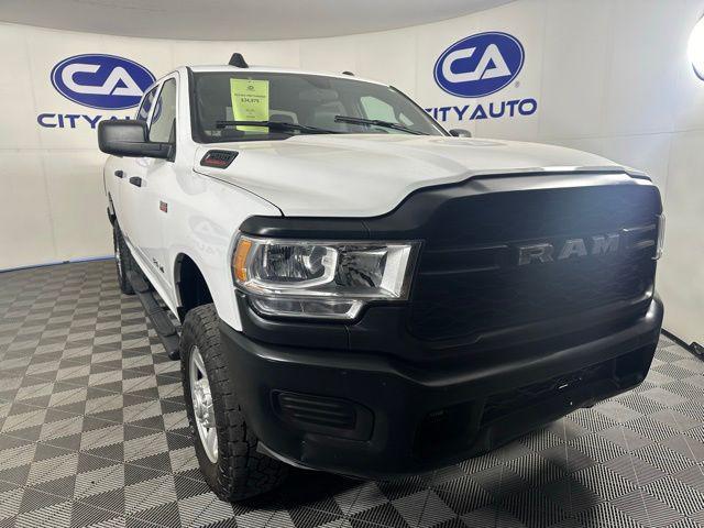 2022 ram 2500 tradesman crew cab 4x4 6'4' box