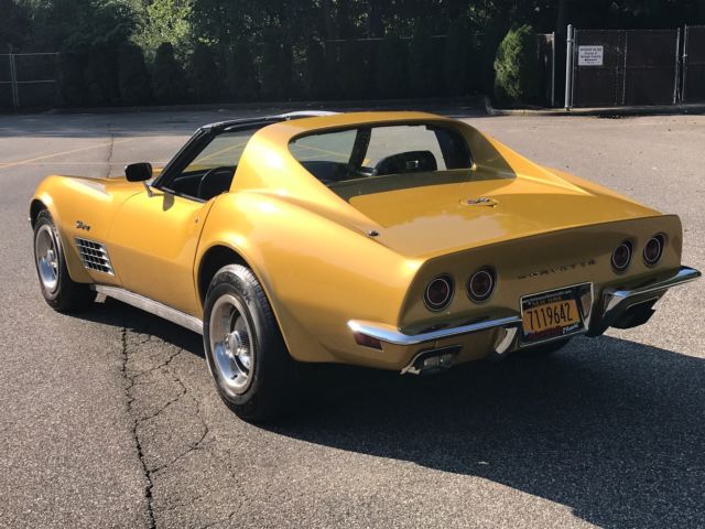 1971 chevrolet corvette c3 very clean 4 speed 350