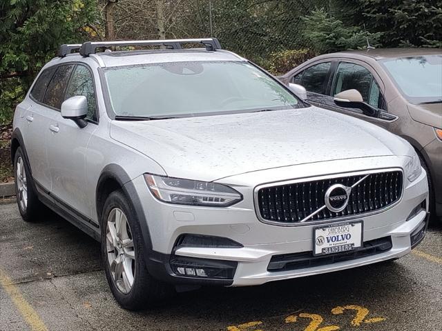 2018 volvo v90 cross country t5