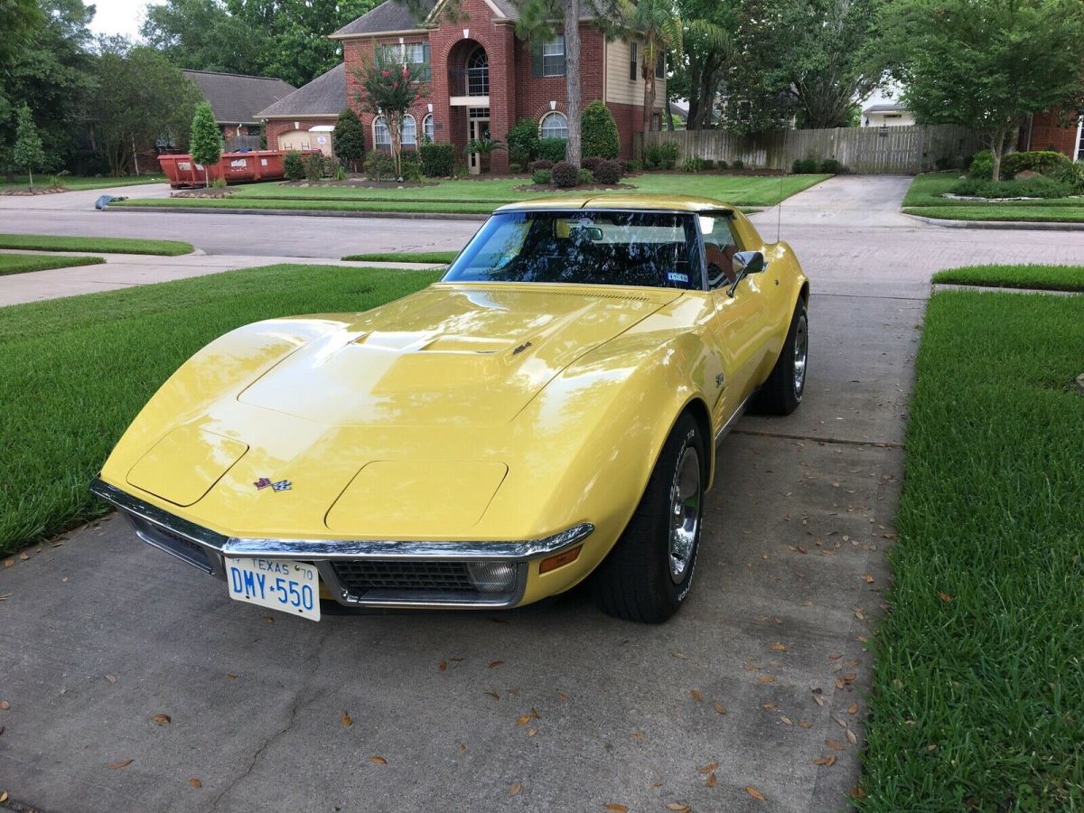 1970 chevrolet corvette coupe yellow rwd automatic base