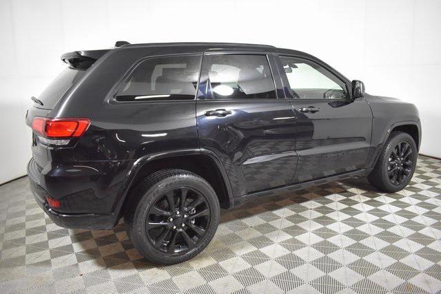 2021 jeep grand cherokee laredo