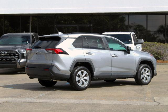 2019 toyota rav4 le