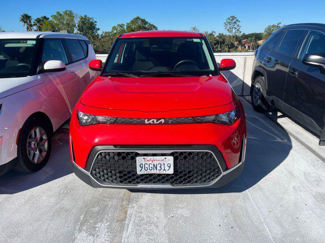 2023 kia soul lx