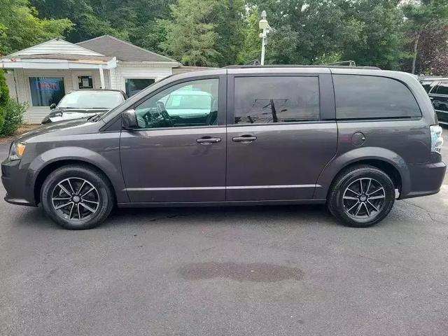 2018 dodge grand caravan gt
