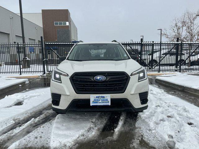 2022 subaru forester base