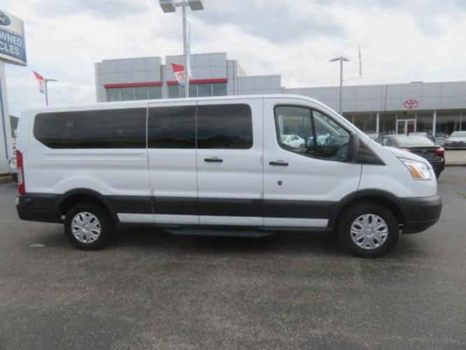 2017 ford transit passenger 350 xl 350 xl 3dr lwb low roof passenger van w/60/40 passenger side doors for sale in charleston, west virginia