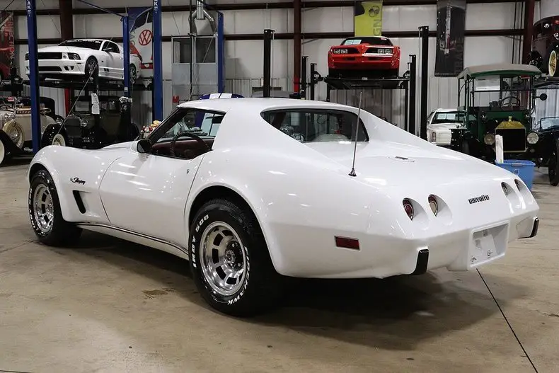 1976 chevrolet corvette 78454 miles white coupe 350 v8 automatic