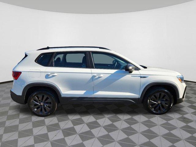 2022 volkswagen taos 1.5t s