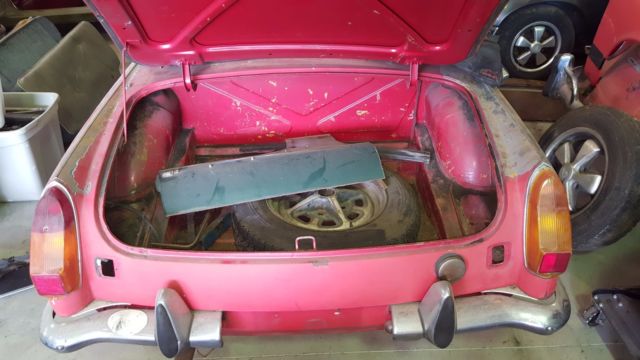 1970 mgb one year only split bumper project