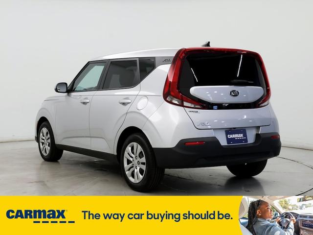 2021 kia soul lx