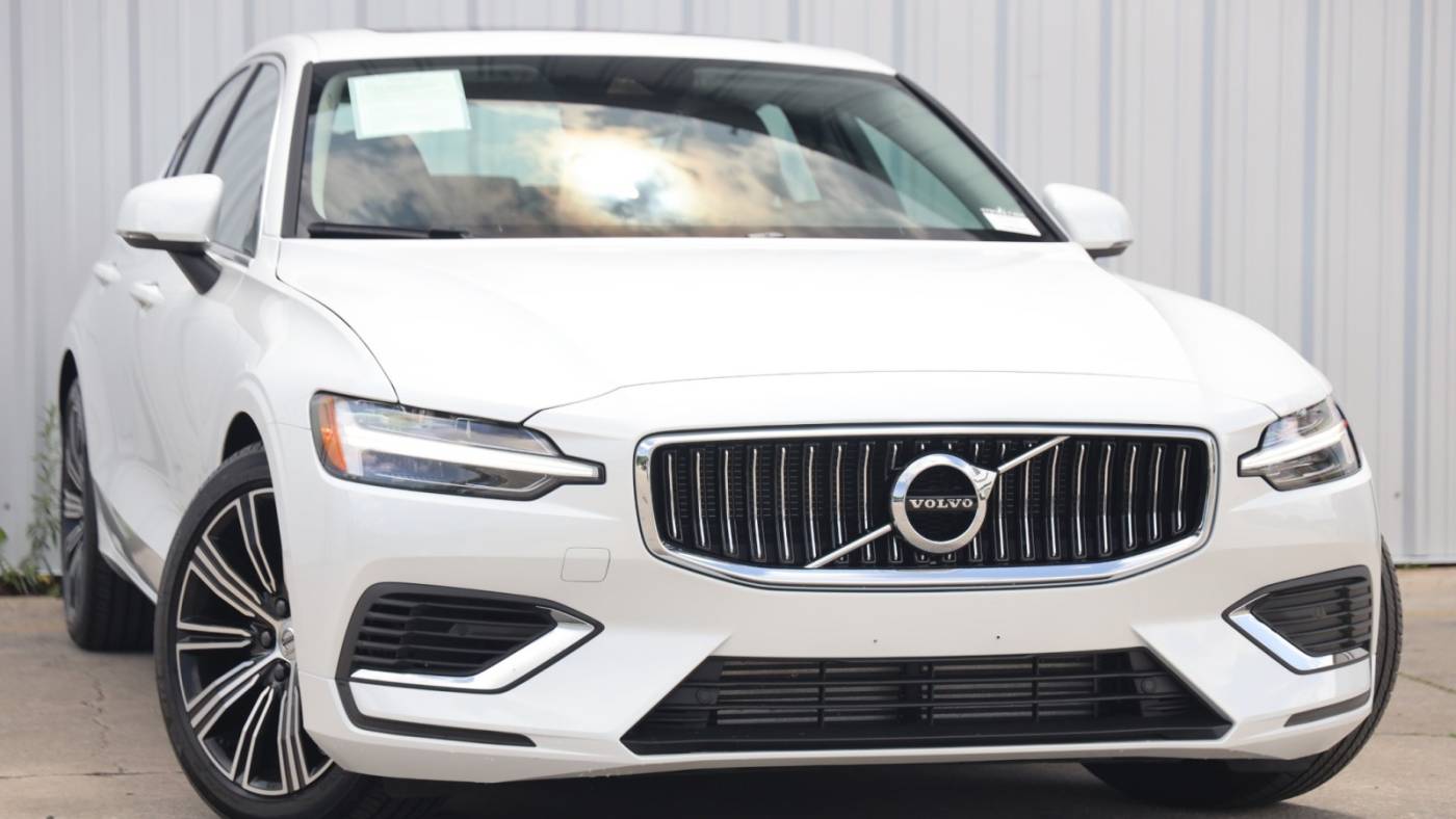 2022 volvo s60 recharge t8 inscription