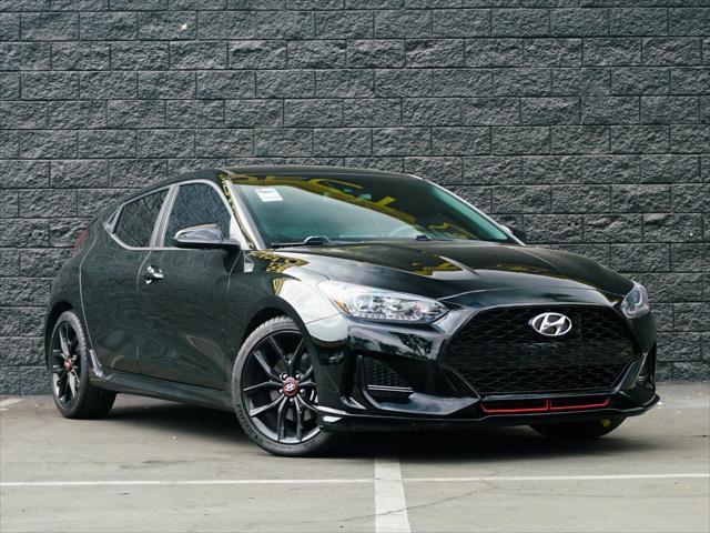2020 hyundai veloster base