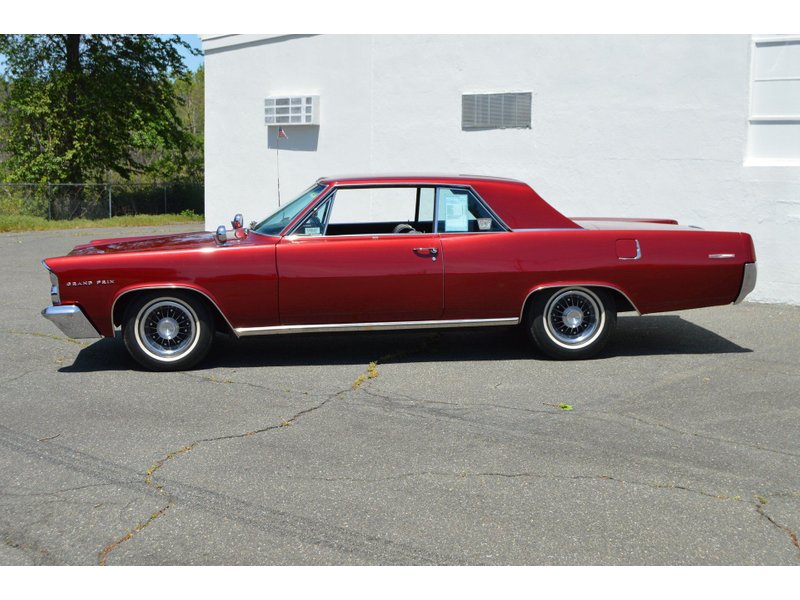 pontiac grand prix coupe