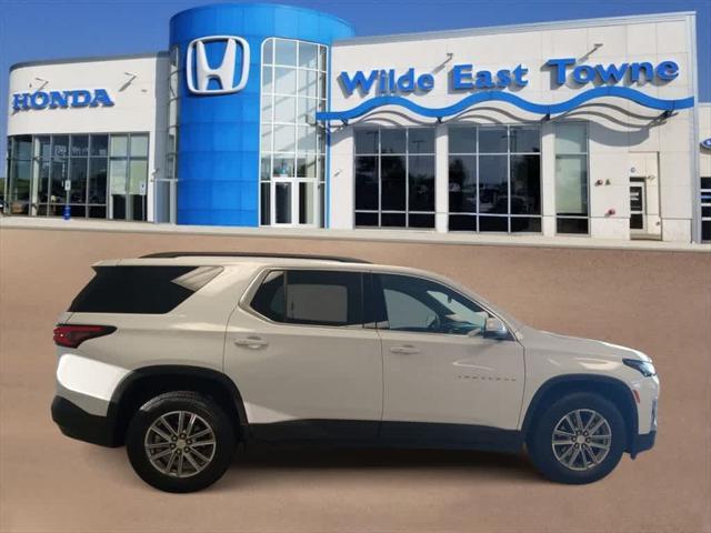2023 chevrolet traverse lt leather