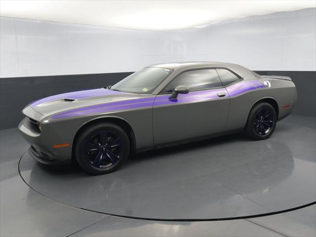 2019 dodge challenger sxt