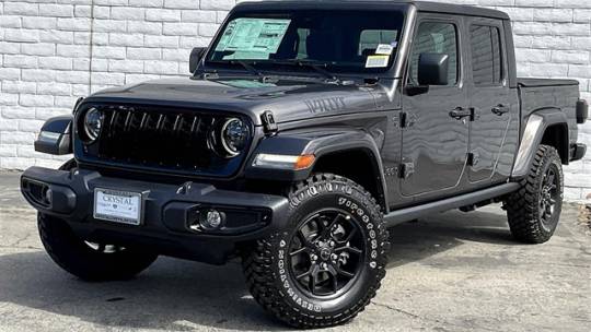 2024 Jeep Gladiator