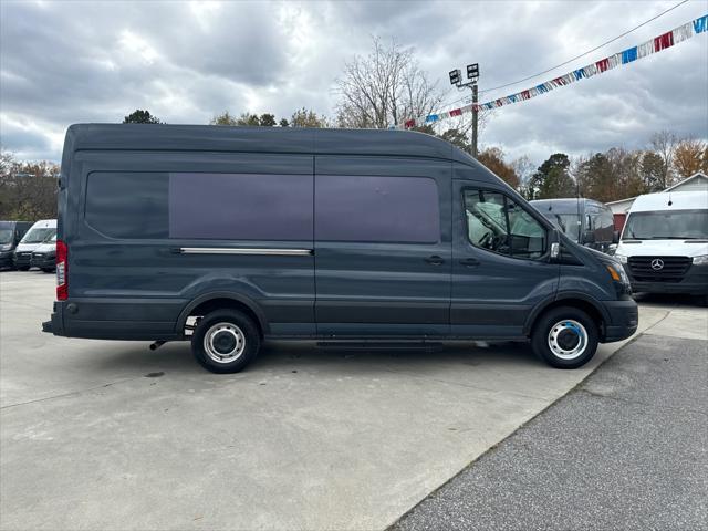 2020 ford transit-250 base