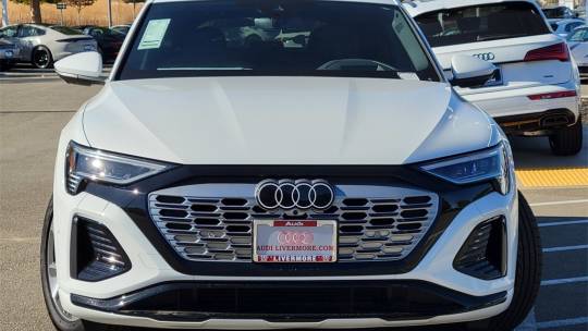 2024 Audi Q8 e-tron