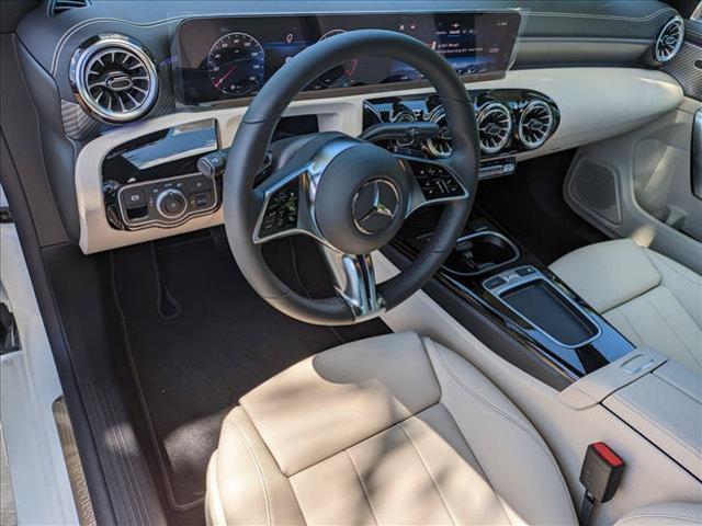 2025 mercedes-benz cla 250 base