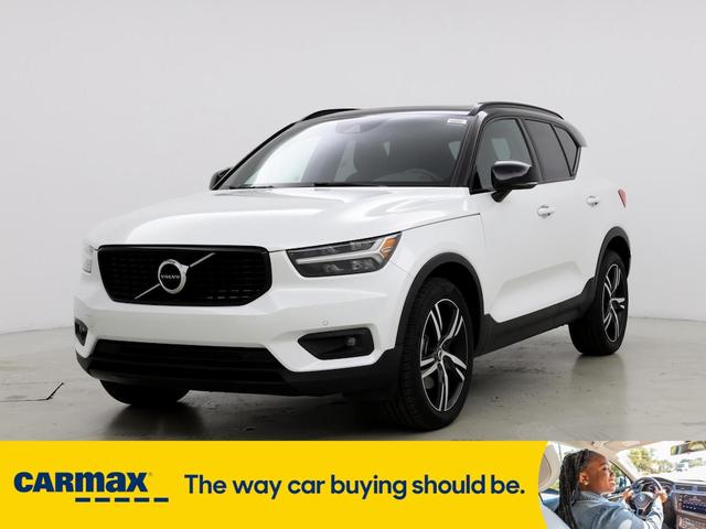 2021 volvo xc40 t5 r-design