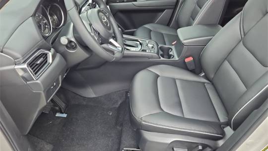 2025 Mazda CX-5 2.5 s select package