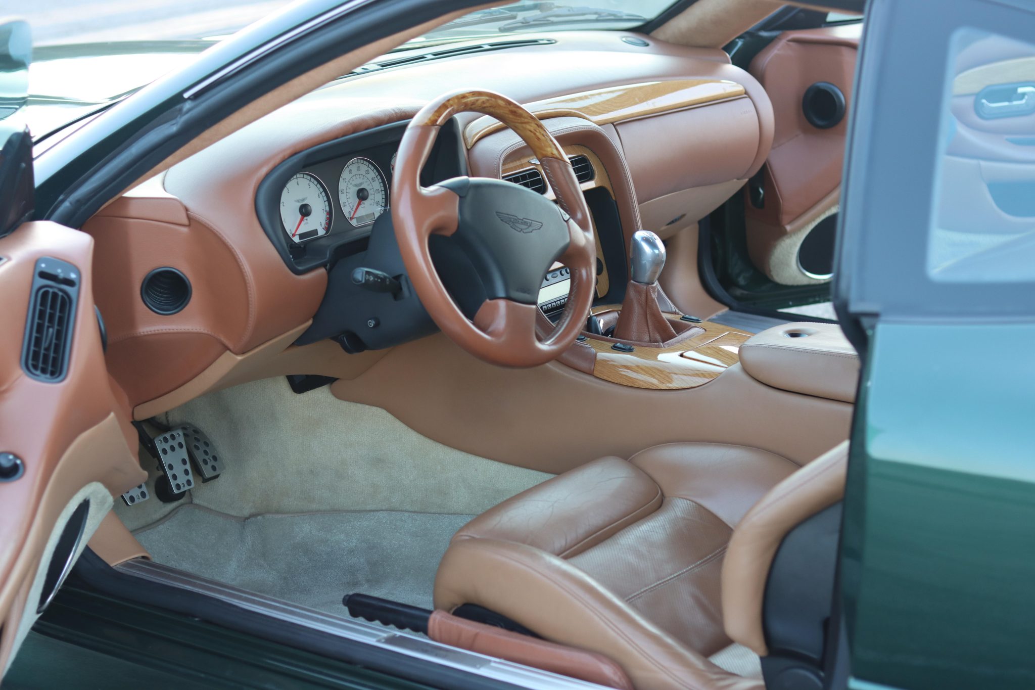 2003 aston martin db7 v12 vantage gt 6-speed