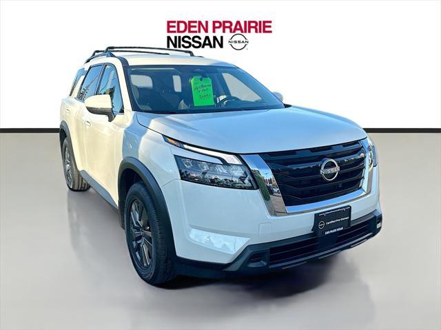 2023 nissan pathfinder sv 4wd