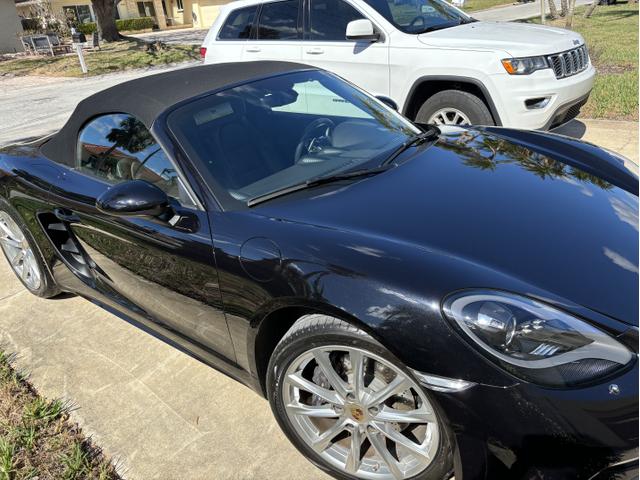 2023 porsche 718 boxster t