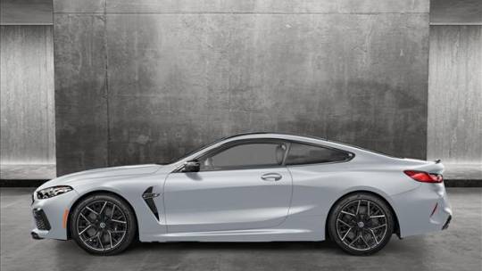 2025 BMW M8