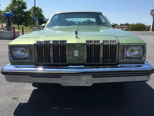 oldsmobile : cutlass supreme brougham 2 door coupe clean no rust